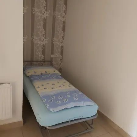 Quiet In Center Apartment Prag